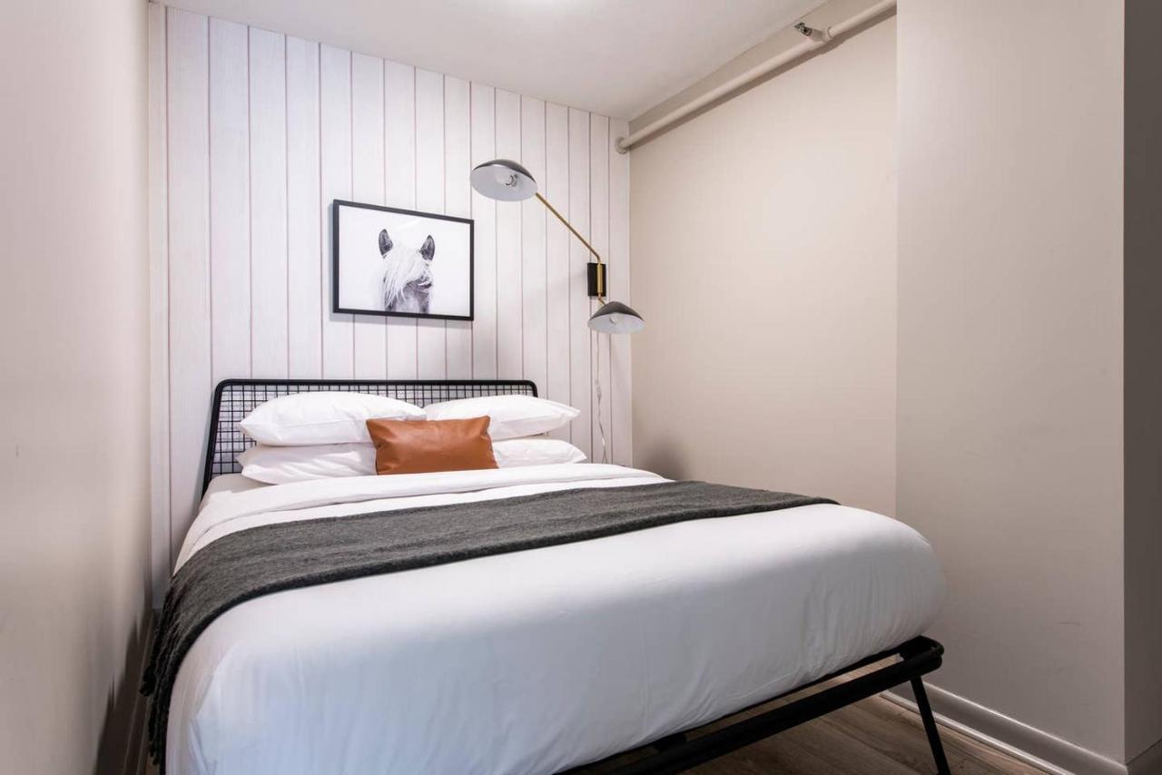 Abode Vue At 3Rd Downtown Loft Style Suite + Sleeper Sofa Louisville Exteriör bild