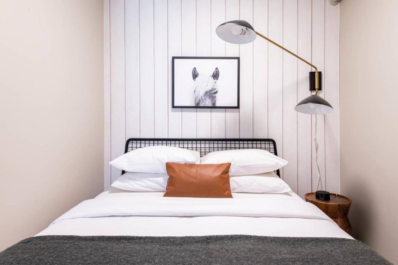 Abode Vue At 3Rd Downtown Loft Style Suite + Sleeper Sofa Louisville Exteriör bild