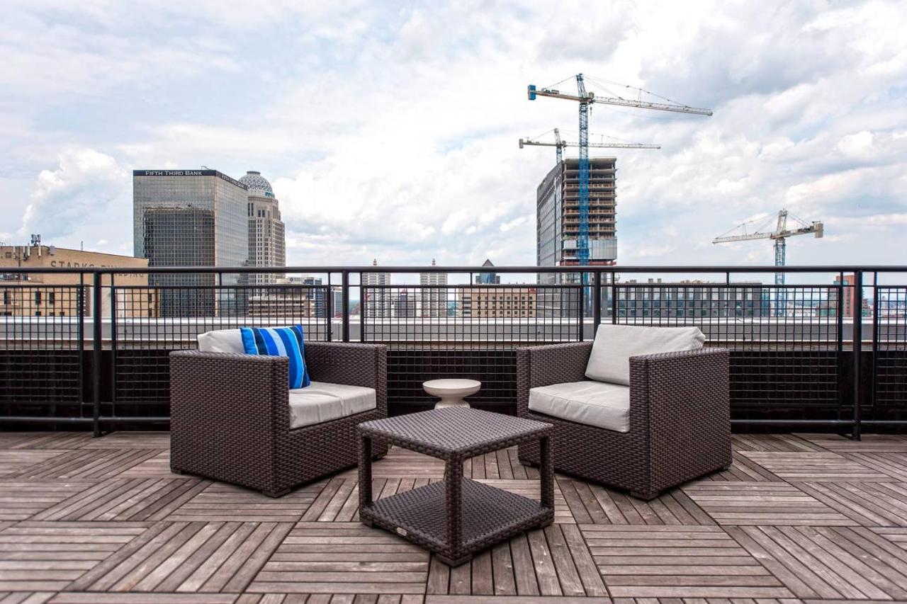 Abode Vue At 3Rd Downtown Loft Style Suite + Sleeper Sofa Louisville Exteriör bild