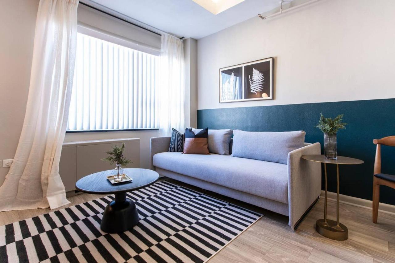 Abode Vue At 3Rd Downtown Loft Style Suite + Sleeper Sofa Louisville Exteriör bild