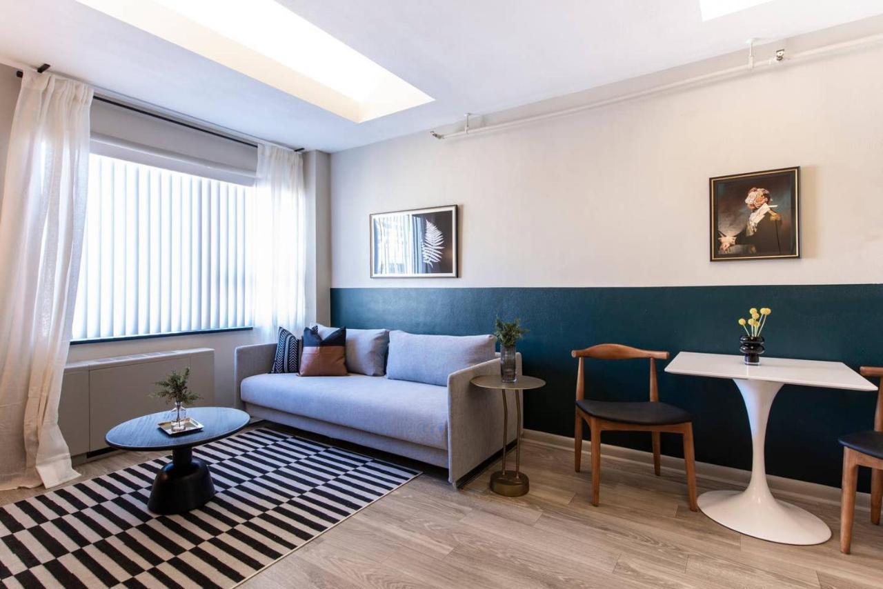 Abode Vue At 3Rd Downtown Loft Style Suite + Sleeper Sofa Louisville Exteriör bild